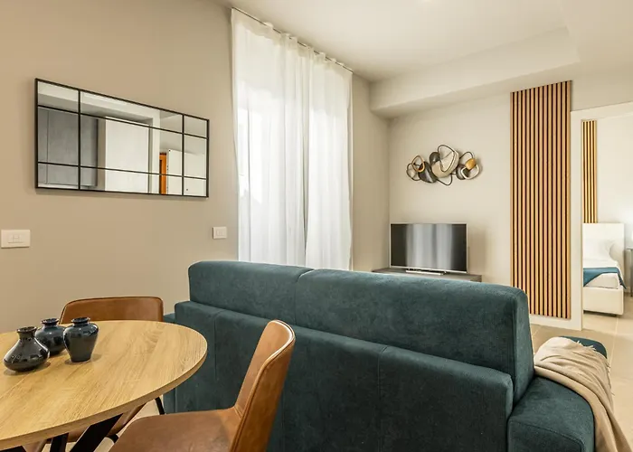 Daire Navigli Elegante Oasi Di Comfort E Design